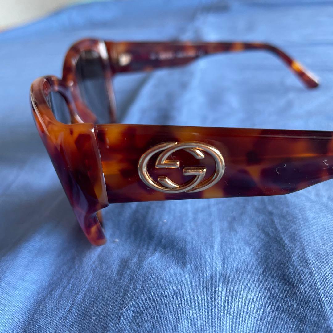 GUCCI べっ甲柄 キャットアイ サングラス レンズ新品