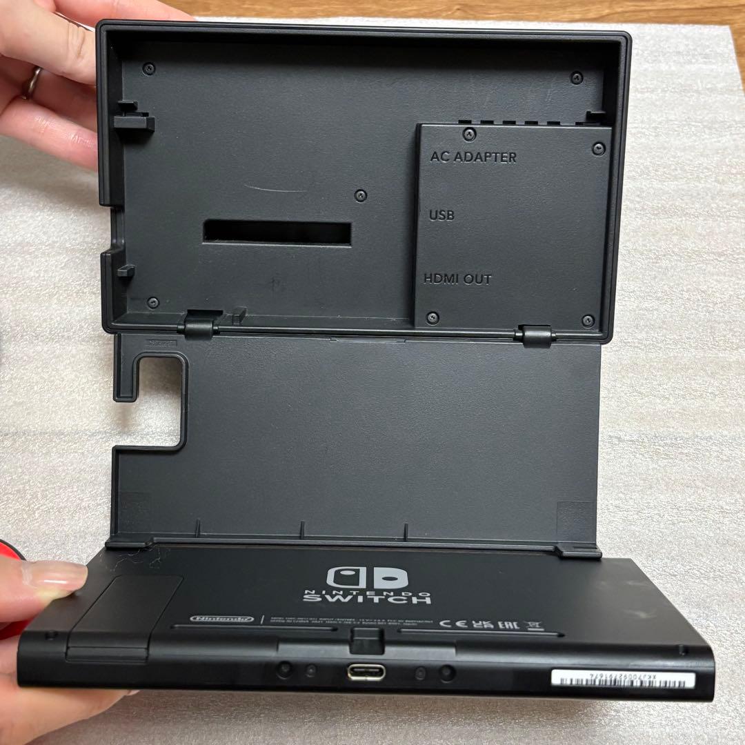 Nintendo Switch(バッテリー強化版)本体 + 付属品