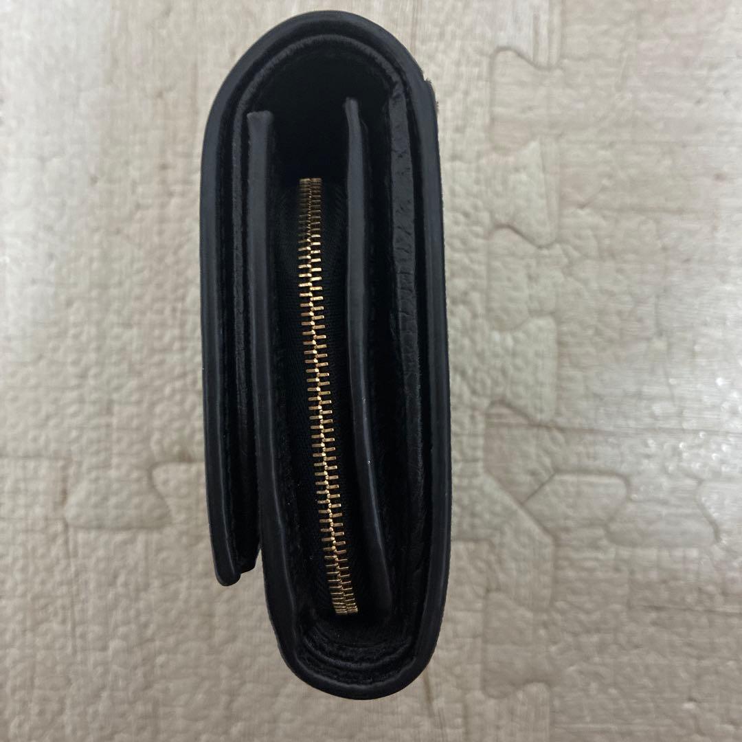 GUCCI 二つ折り財布 黒 ベージュ マーモント