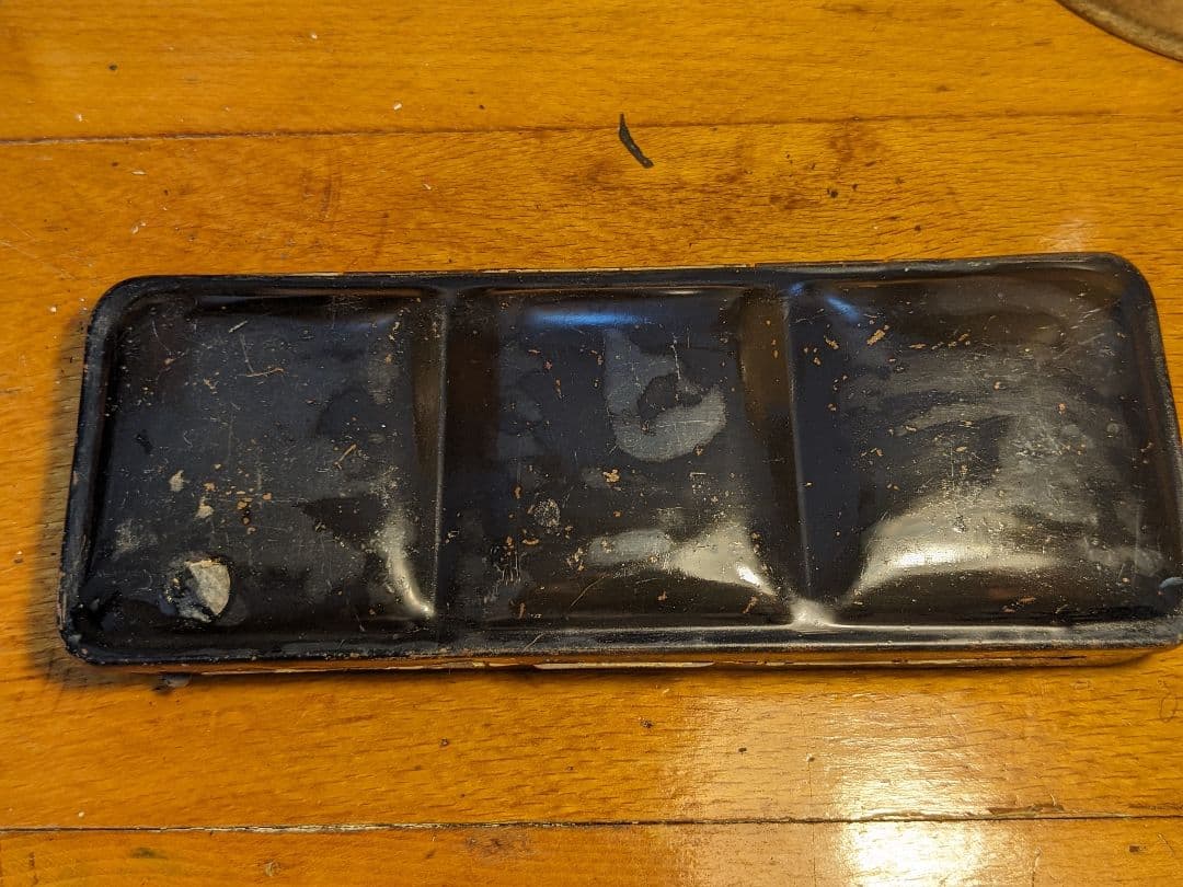 値引OK　フランスアンティーク　水彩絵具パレット 金属製　この良さが分かる貴方へ