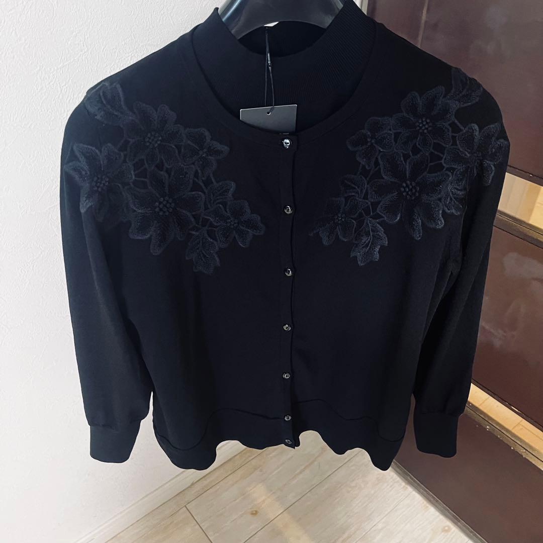 新品☆ ANAYI フラワーエンブロイダリークルーネック　セットアップ/23区
