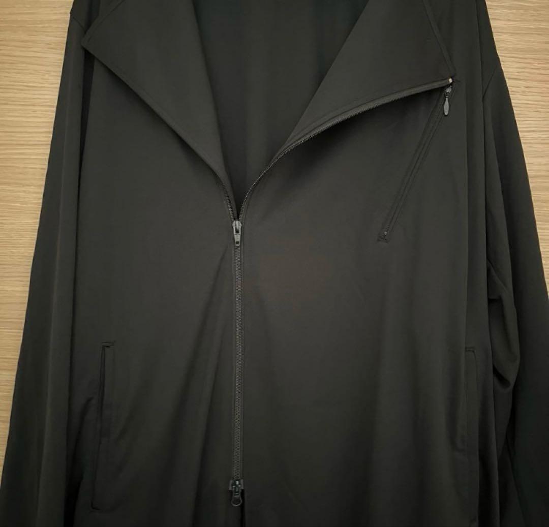 【Yohji Yamamoto】ブラックオーバーサイズジップアップトップス