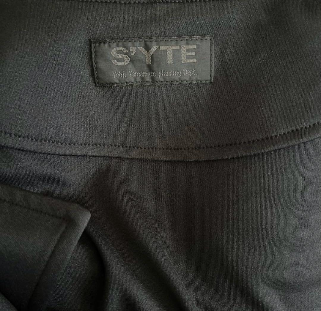 【Yohji Yamamoto】ブラックオーバーサイズジップアップトップス