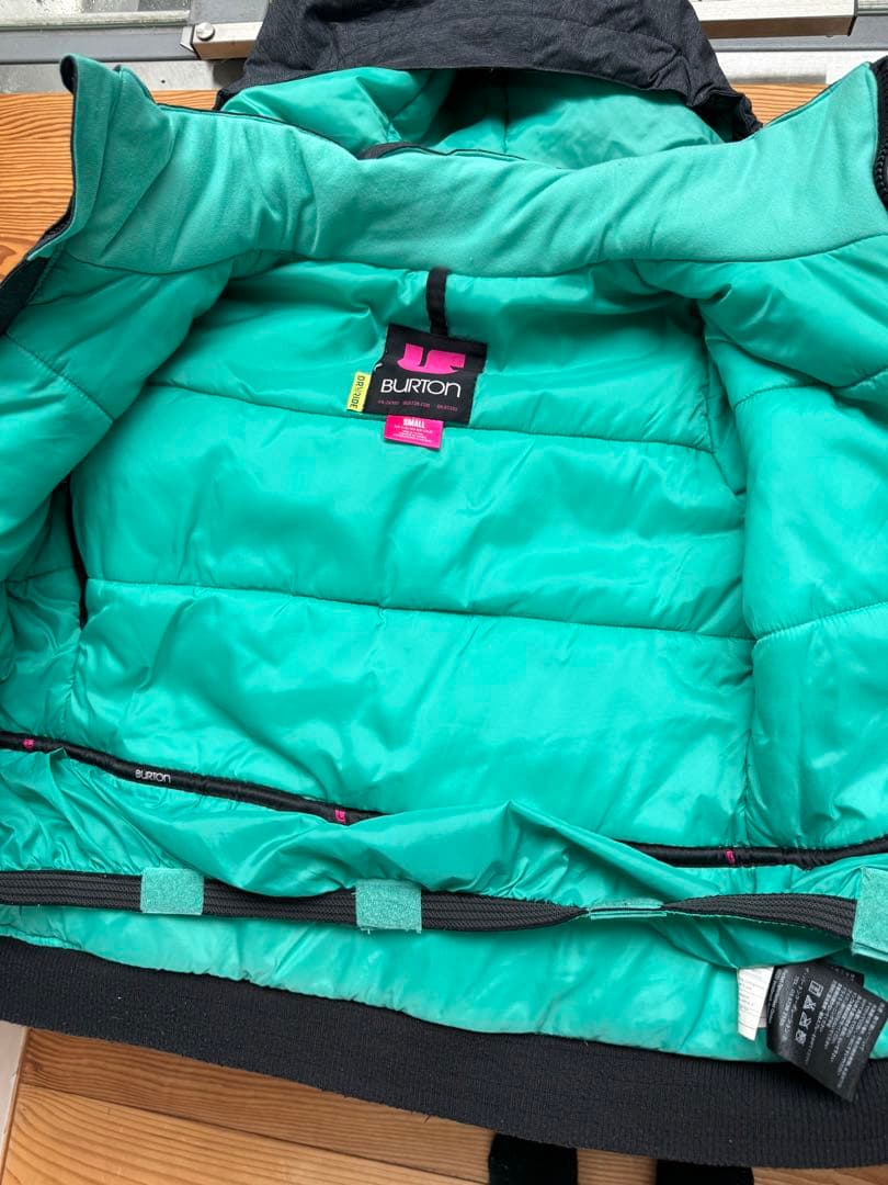 BURTON キッズ　スノボウェア
