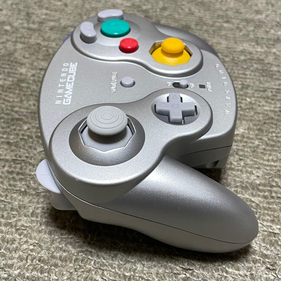 Nintendo ゲームキューブ　ワイヤレス　コントローラー　ウェーブバード