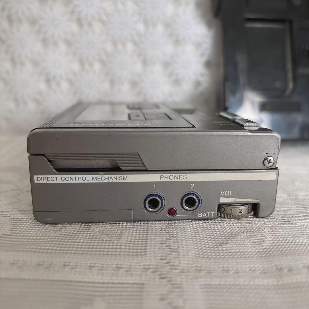 ◆TOSHIBA カセットプレイヤー　KT-VS2 AM/FM RP-AF2