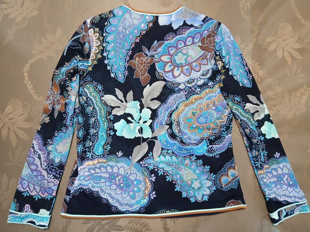 極美品　レオナール　カンカン　カーディガン　長袖　L　カットソー