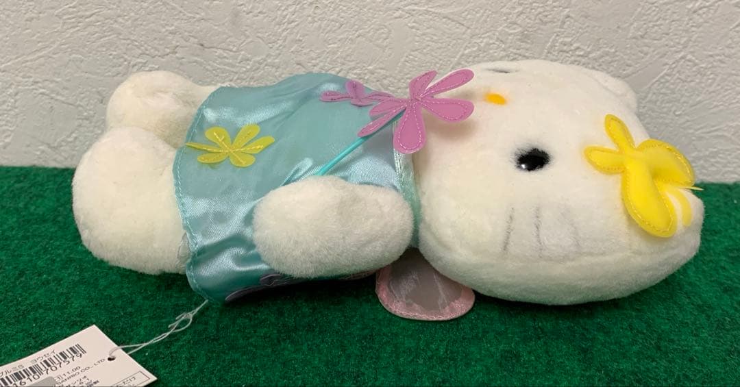 タグ付き　ハローキティ ぬいぐるみ ヨウセイ 妖精 2000年
