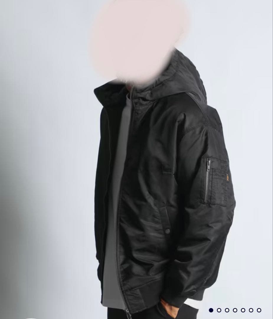 中綿入り フーデッドMA-1 ブラック