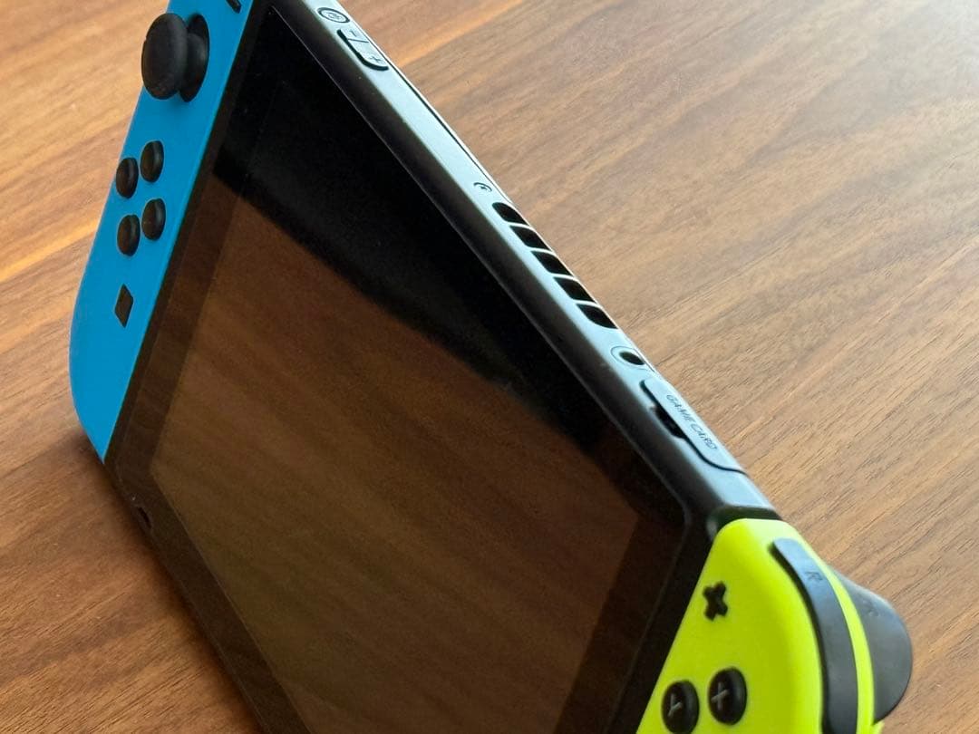 【中古】Nintendo Switch 本体 青/黄 【箱・付属品付】
