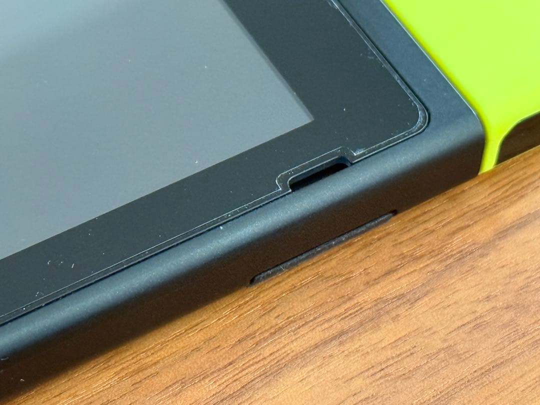 【中古】Nintendo Switch 本体 青/黄 【箱・付属品付】