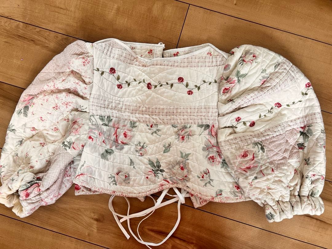 nude vintage キルト 花柄キルティングボリューム袖