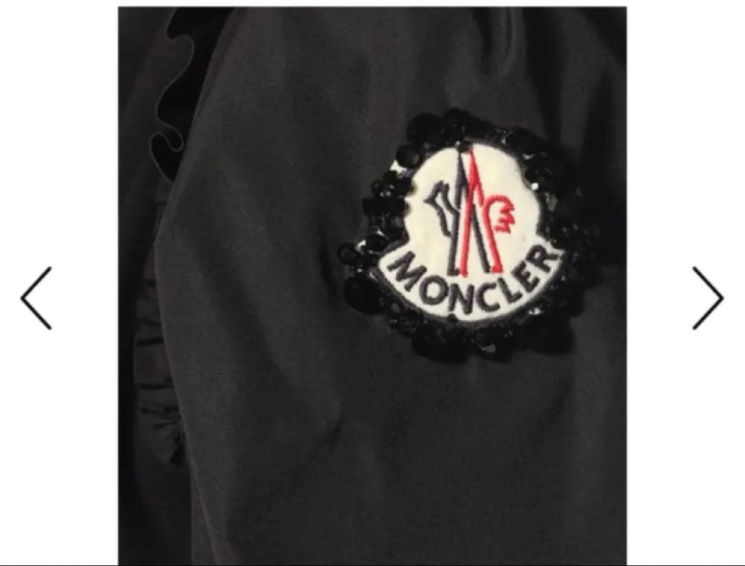 MONCLER ブラック フラワー刺繍 ワンピース