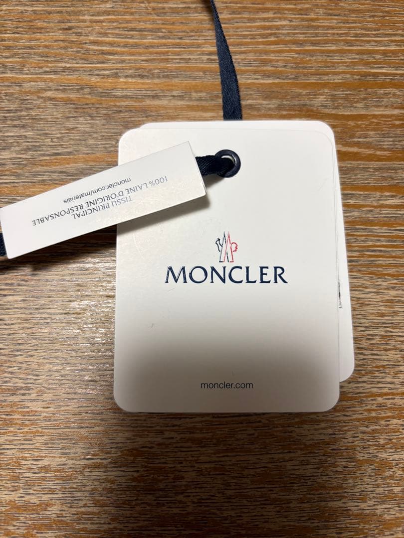MONCLER ロゴワッペン モンクレール ニット帽