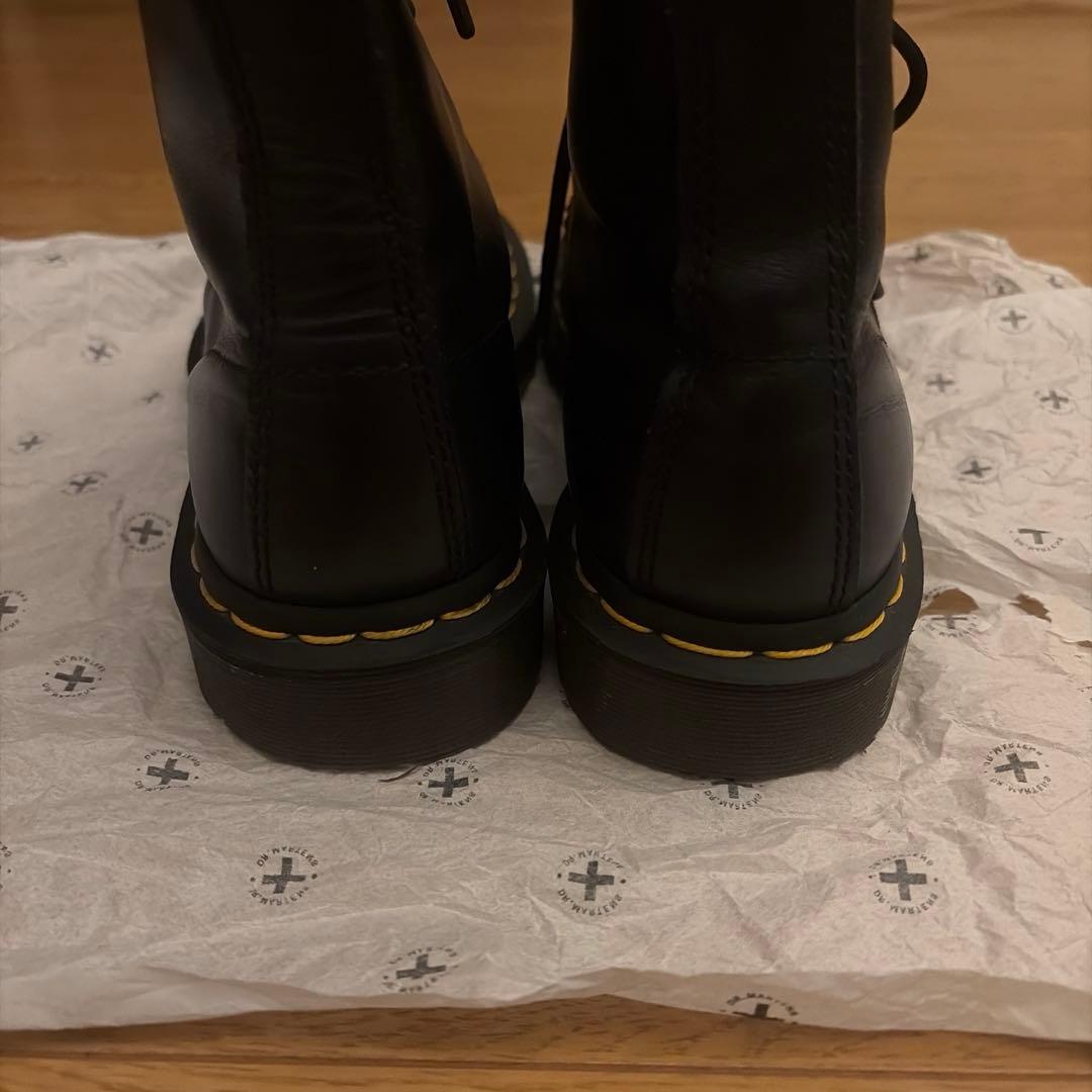 Dr. Martens 1460PASCAL 8ホールブーツ