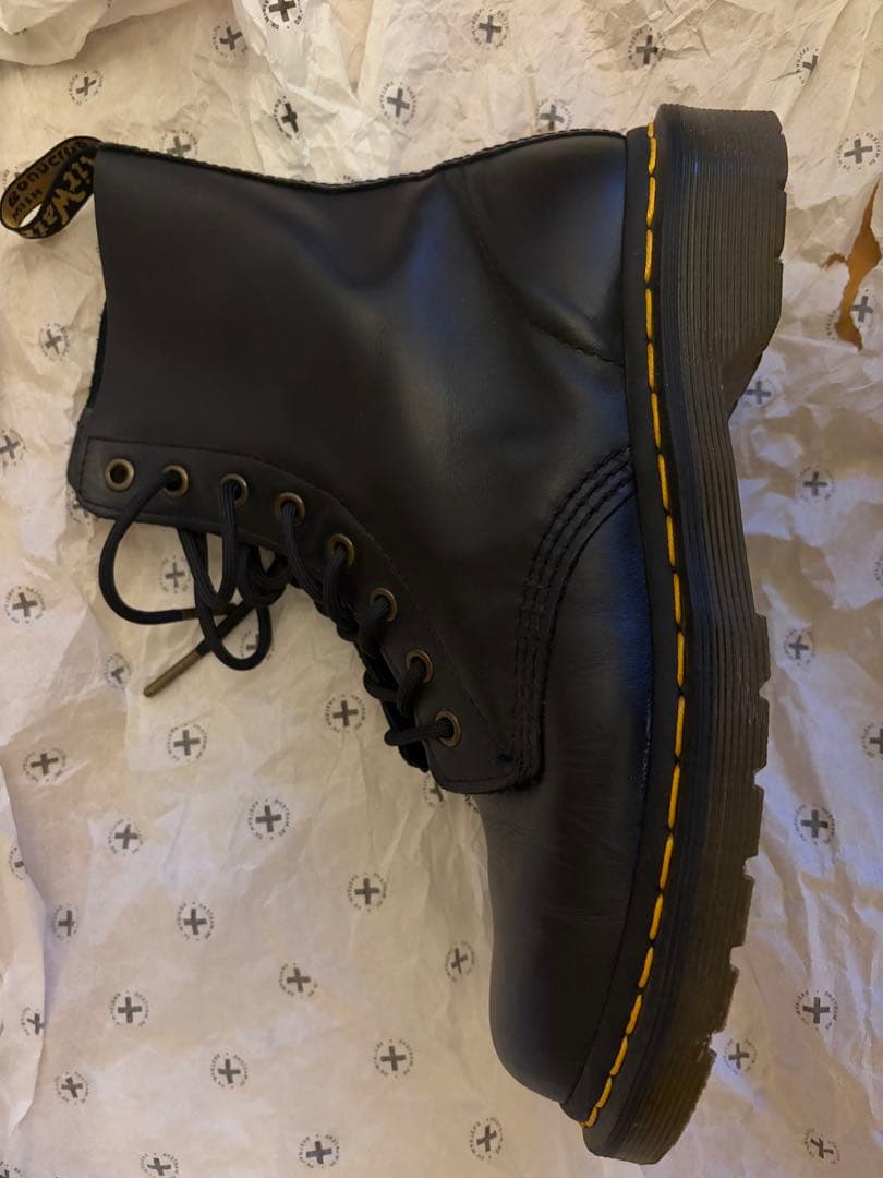 Dr. Martens 1460PASCAL 8ホールブーツ