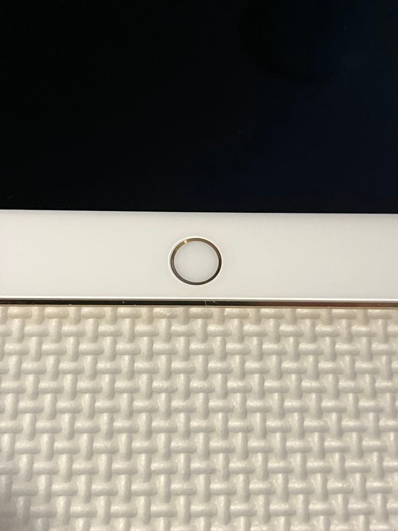iPad mini 4 ゴールド 64GB Wi-Fi モデル