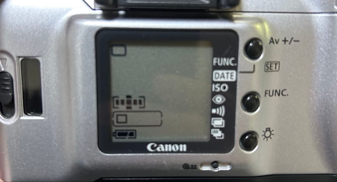 【動作確認済み】Canon EOS Kiss5 一眼レフカメラ　フィルム、電池付