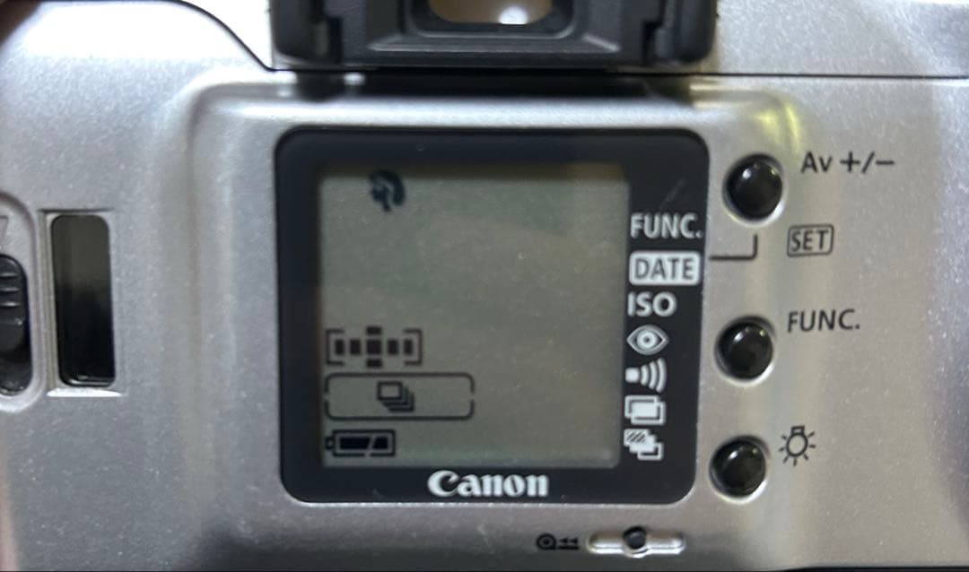 【動作確認済み】Canon EOS Kiss5 一眼レフカメラ　フィルム、電池付