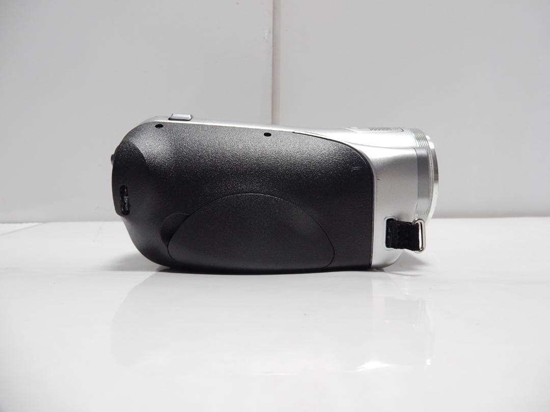 希少　大人気　動作品　Panasonic　HDC-SD5 フルハイビジョンカメラ