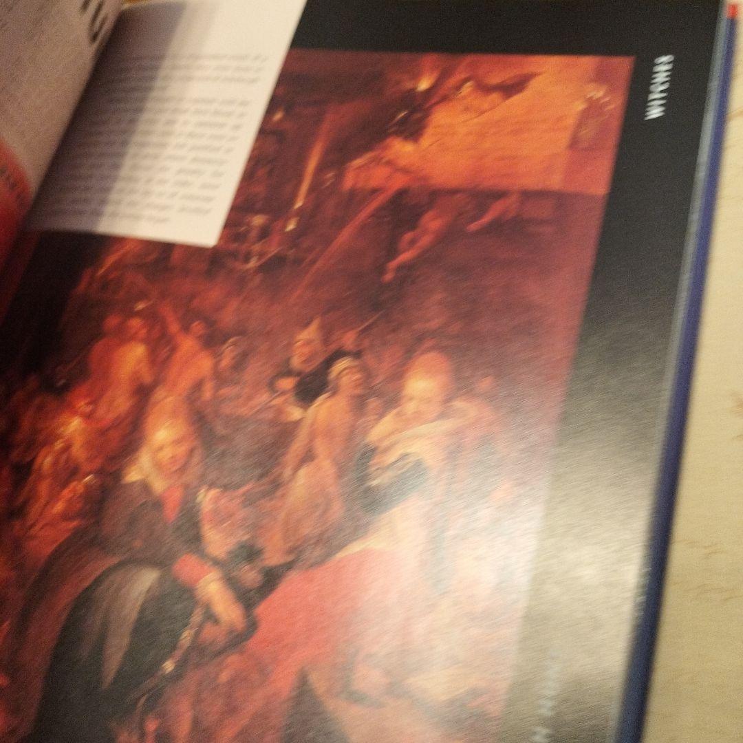 洋書 Dark Justice: A History of Punishment