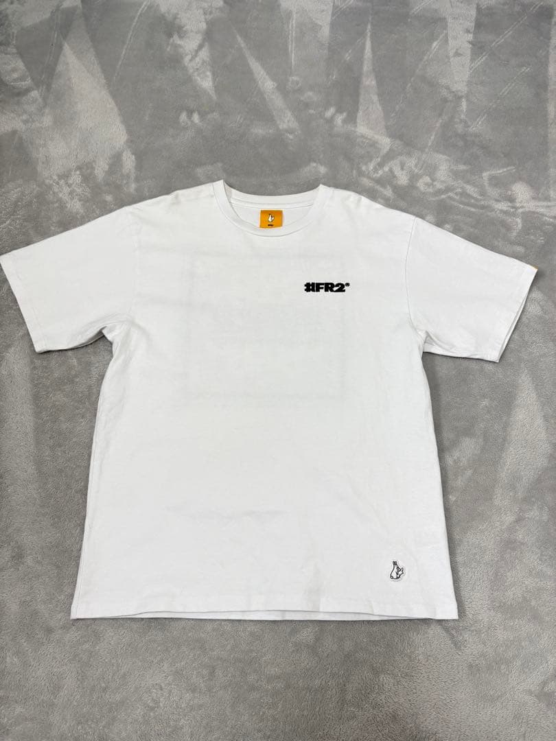 [美品] #FR2 エフアールツー　Tシャツ　ホワイト　Lサイズ 刺繍