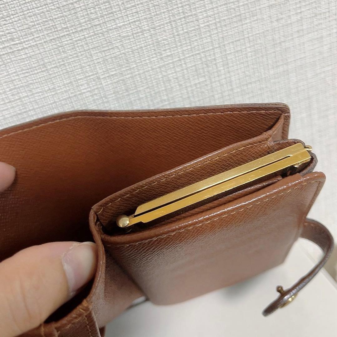 LOUIS VUITTON 二つ折り財布
