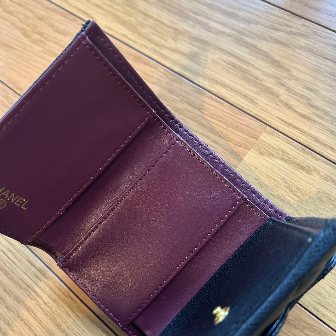 CHANEL ♡ノベルティ♡キャビアスキン三つ折り財布
