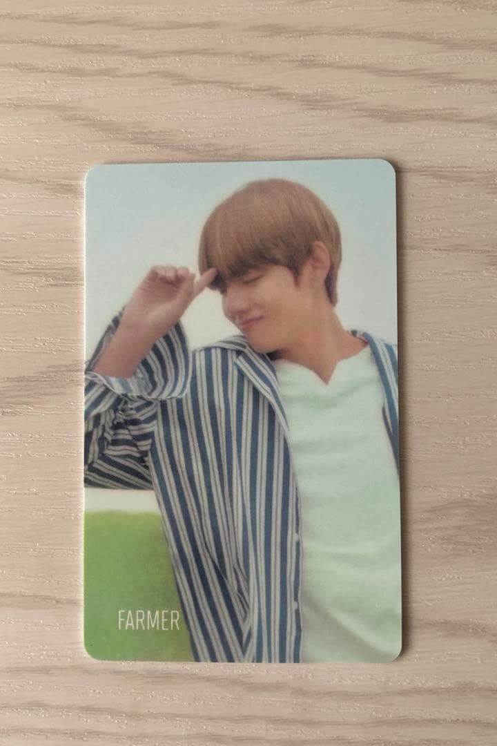 BTS WORLD Limited Edition トレカ・マグネット付き