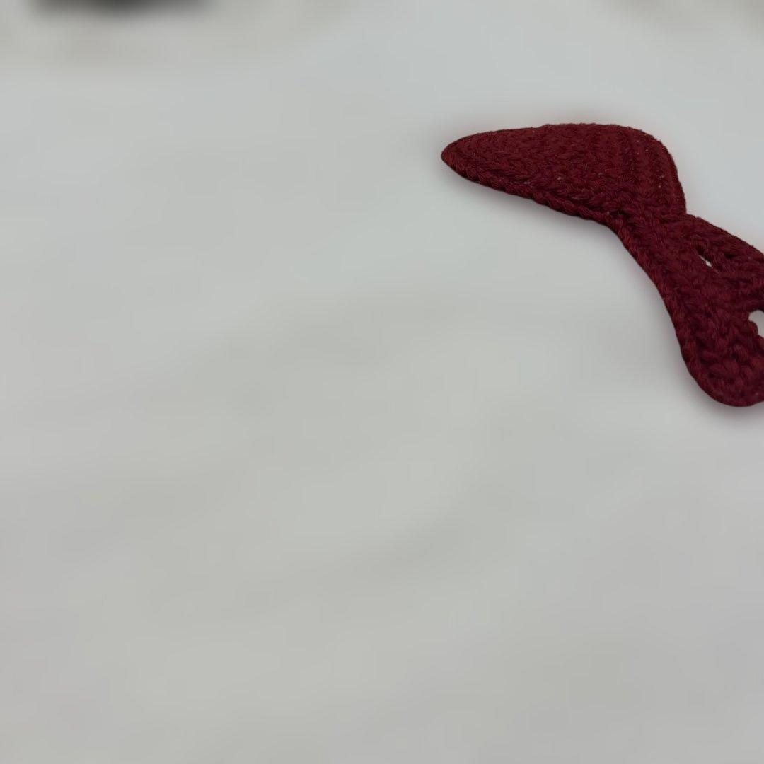 ami paris クリーム色 Tシャツ ハート刺繍