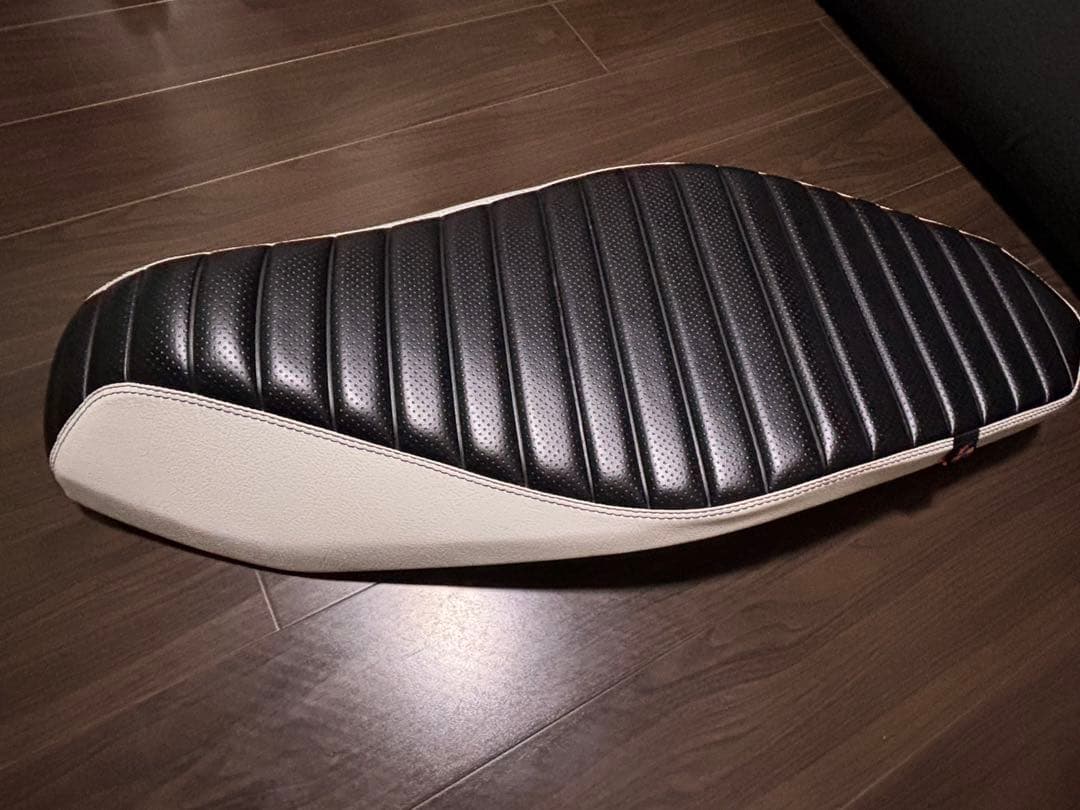 美品pcx JK05 ノイワットダン