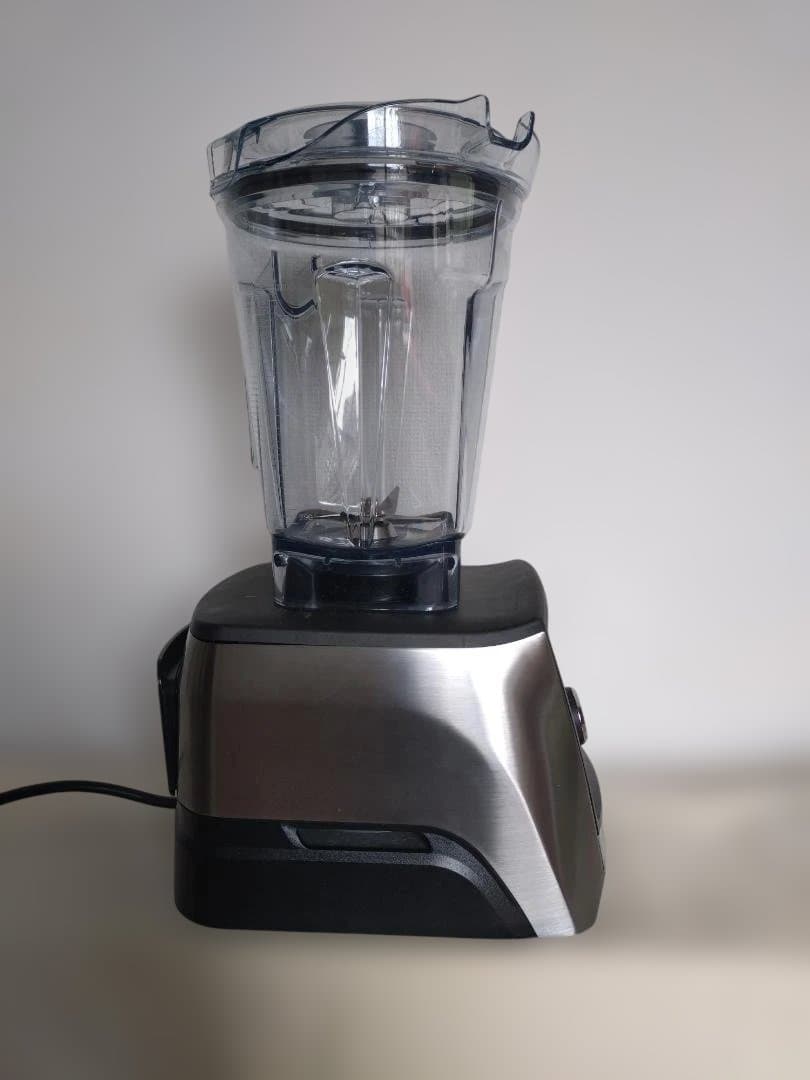 Vitamix 多機能ブレンダー デジタルパネル付き　A3500
