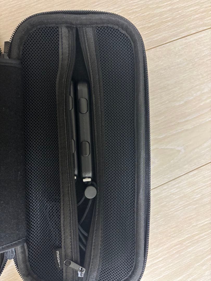 Nintendo Switch 本体 青/赤 付属品付き【箱無し】