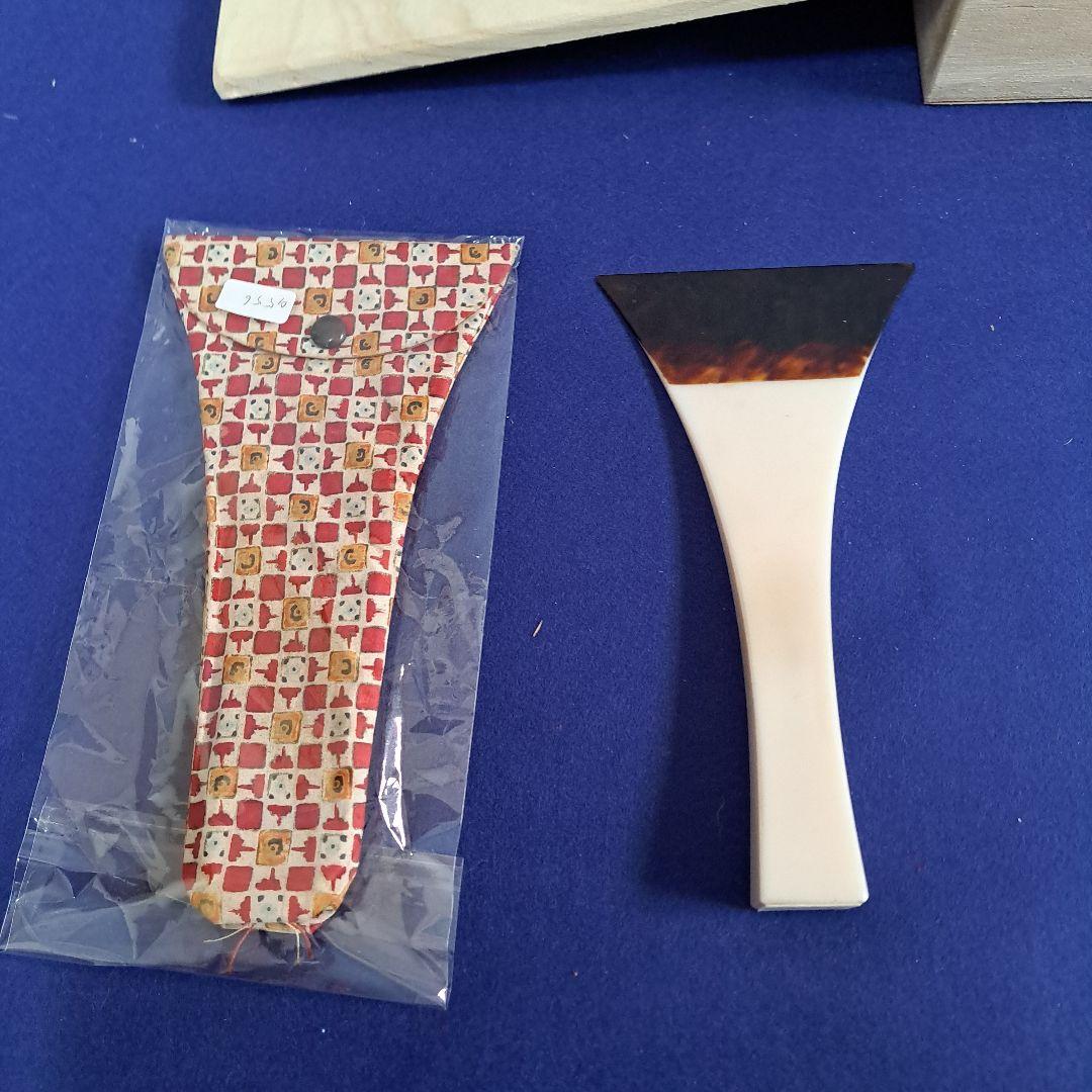 和楽器　三味線の撥