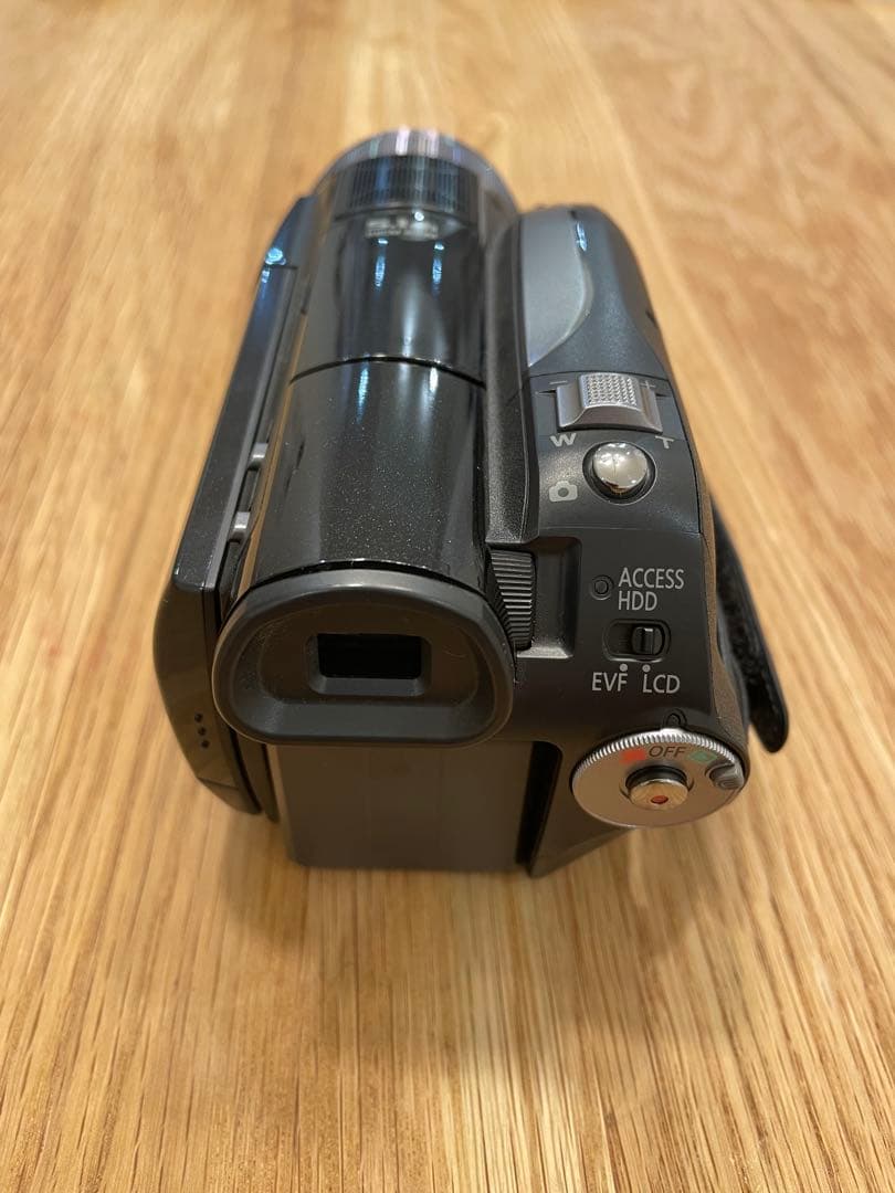 【美品】Panasonic デジタルハイビジョンビデオカメラ HDC-HS100