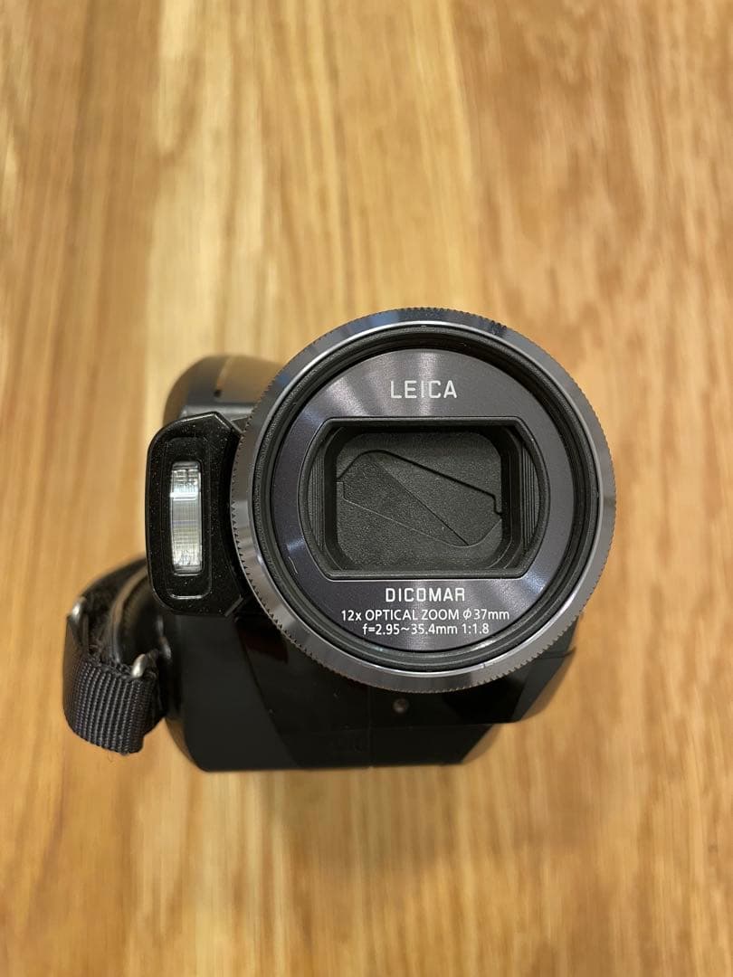 【美品】Panasonic デジタルハイビジョンビデオカメラ HDC-HS100