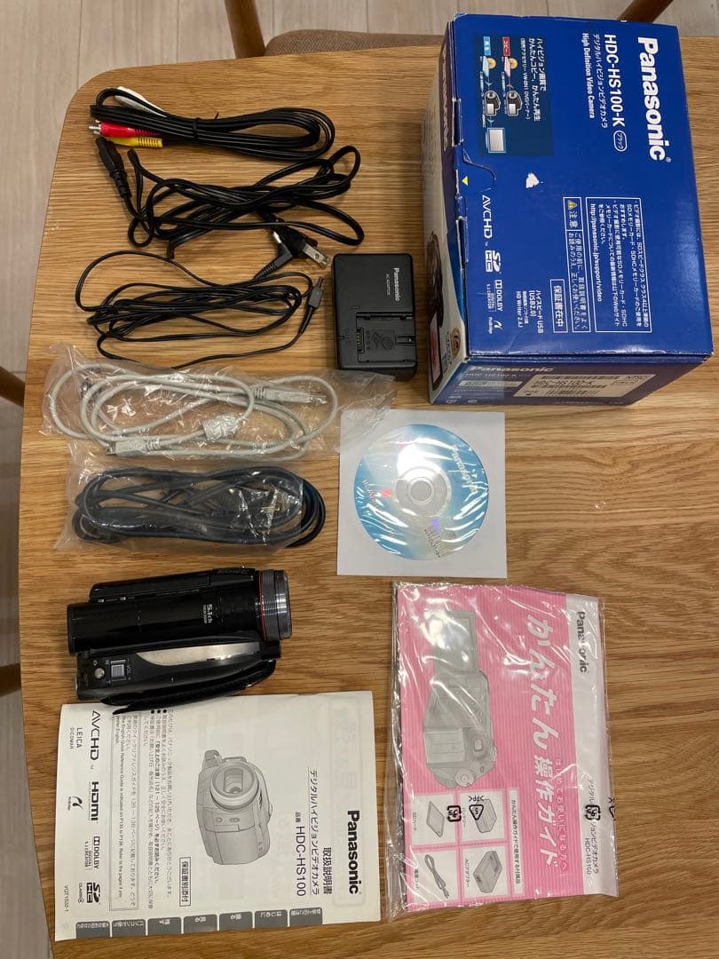 【美品】Panasonic デジタルハイビジョンビデオカメラ HDC-HS100