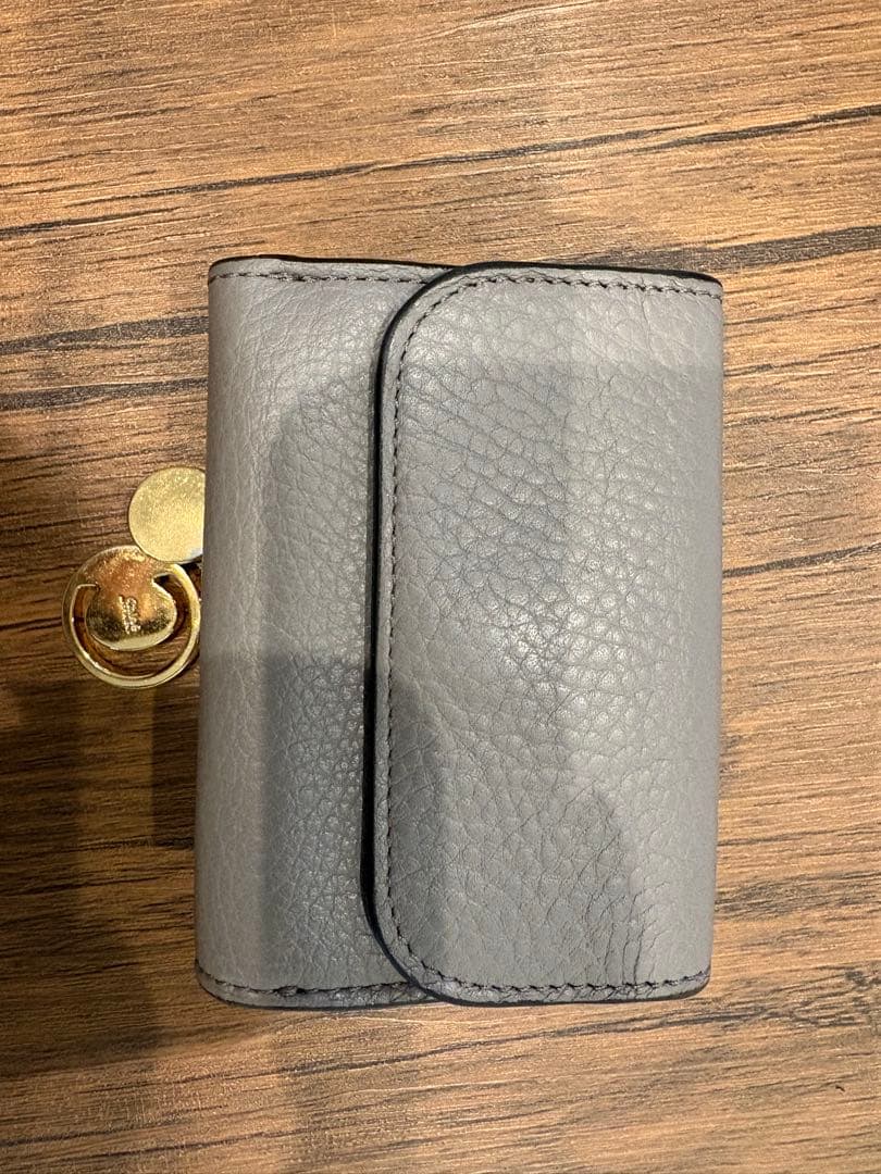 【値下げ中】Chloé グレー 三つ折り財布 箱付き