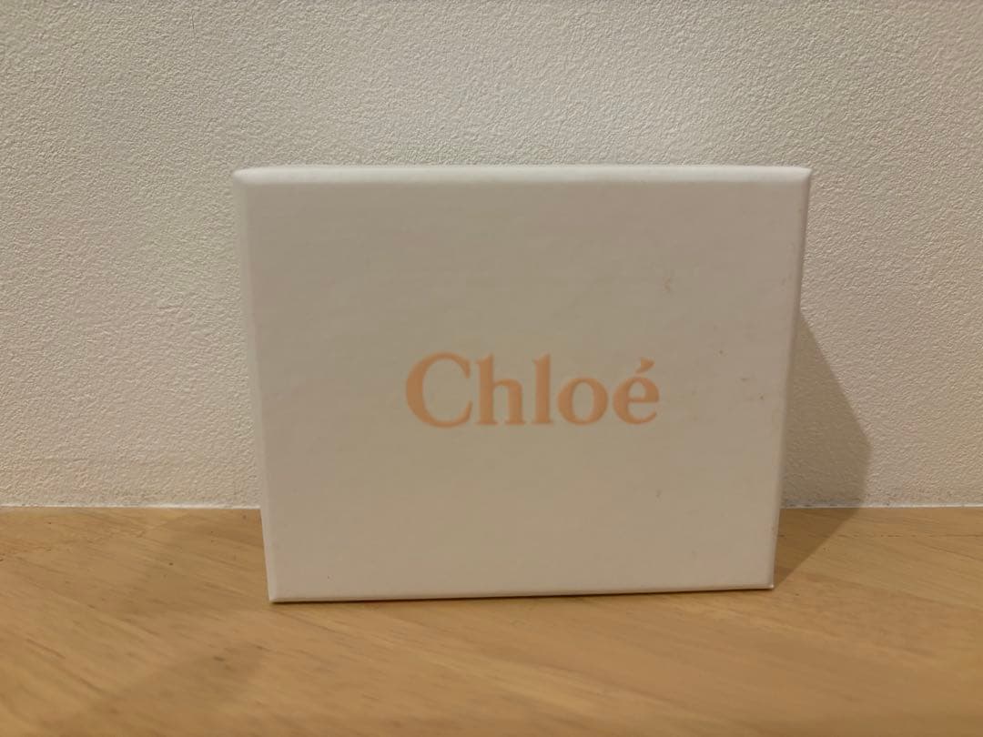 【値下げ中】Chloé グレー 三つ折り財布 箱付き