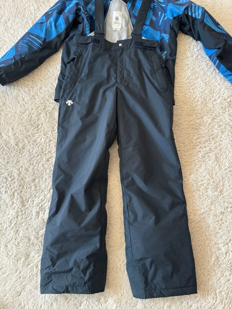 デサント DESCENTE 子ども用 スキーウェア ジャケットとパンツ セット