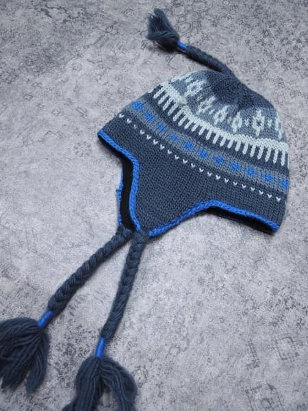 ARC'TERYX Contrail Toque●耳付きニットキャップ/帽子
