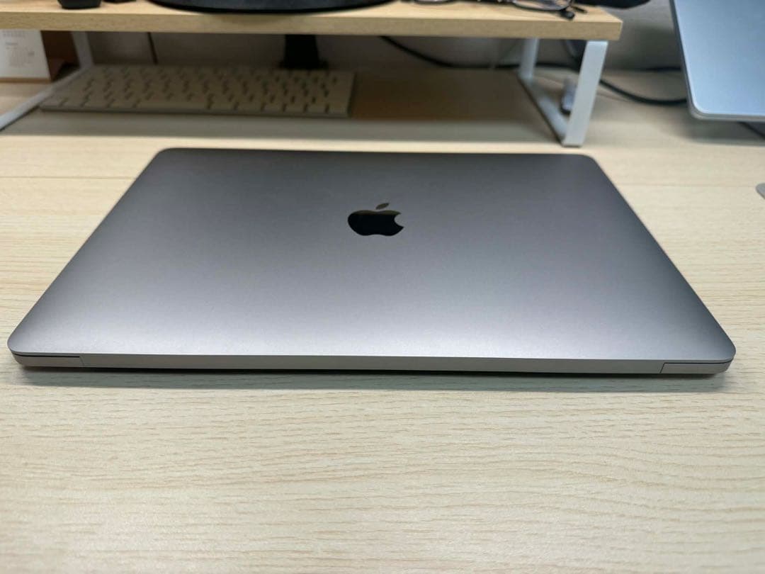 MacBook Pro（2020年モデル）13インチ Intel Core i5