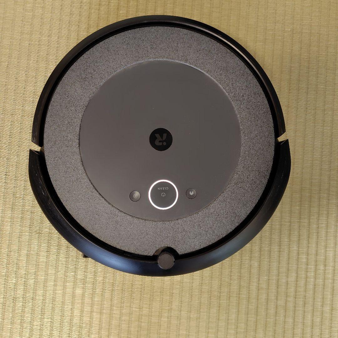 ロボット掃除機　ルンバ i3　本体＋クリーンベース
