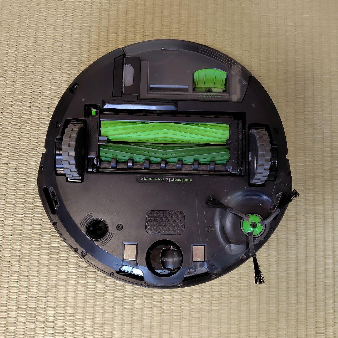 ロボット掃除機　ルンバ i3　本体＋クリーンベース