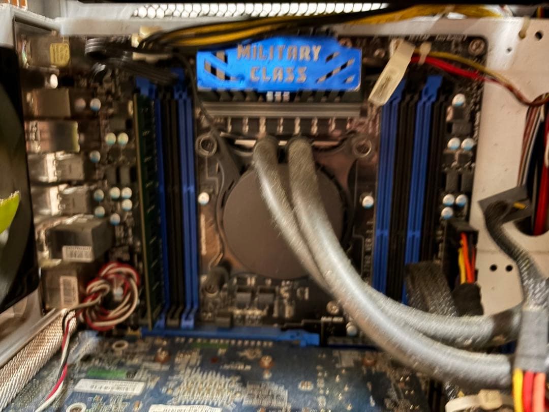 R*0様 ジャンク品　PC3台とPCパーツ　ゲーミングPC　デスクトップPC