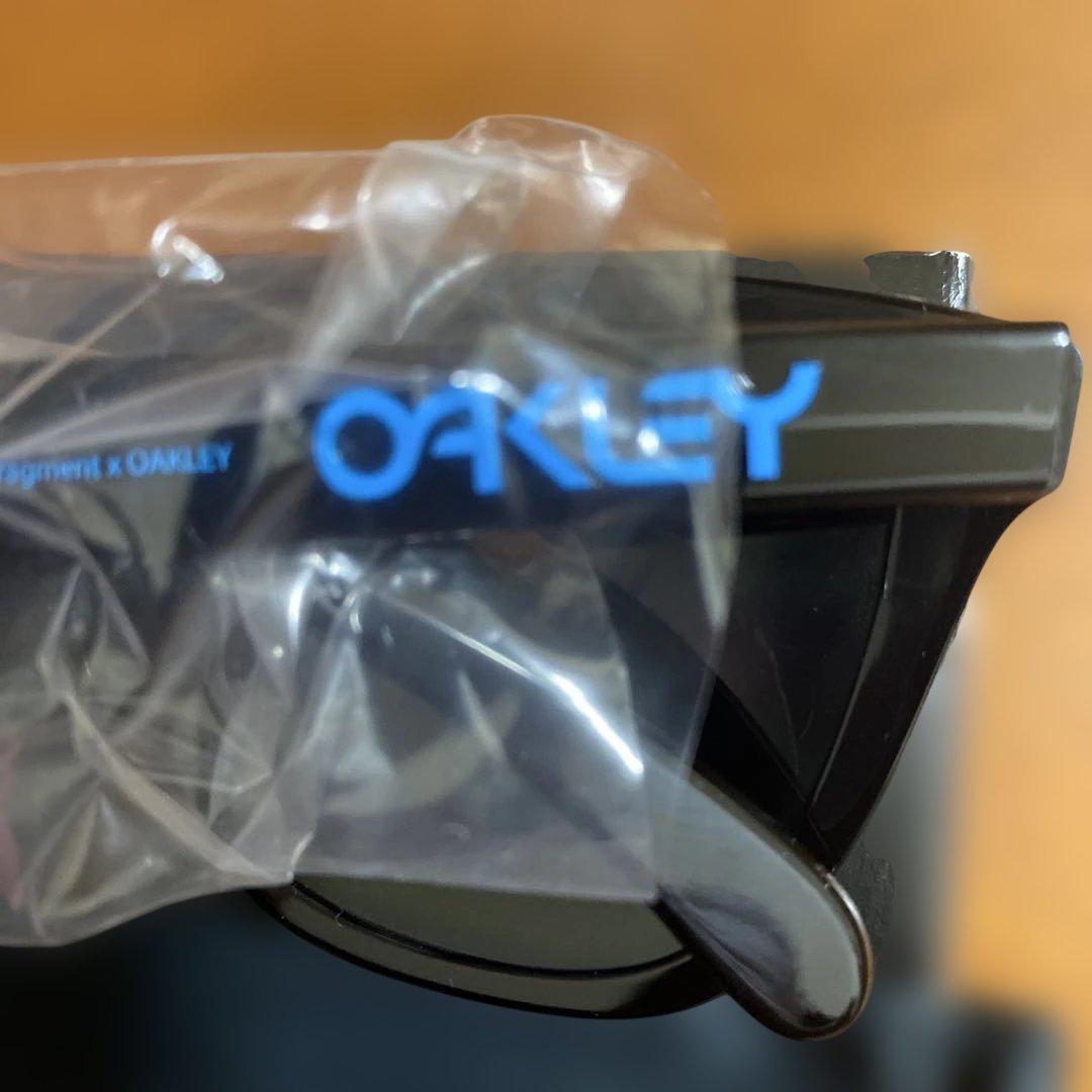 Oakley fragment／Frogskins(A)