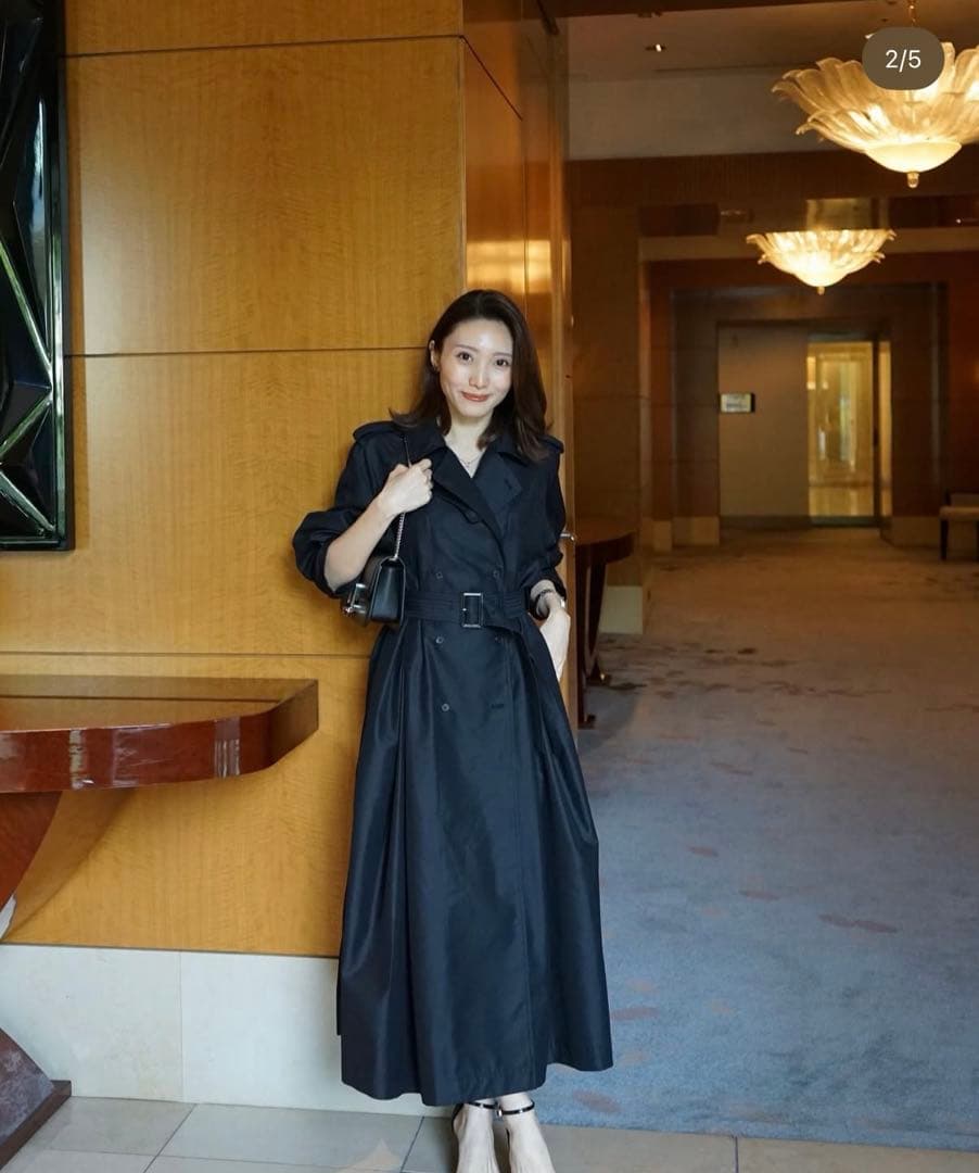 新品未使用　laubeblanc Belted Flare Trenchcoat