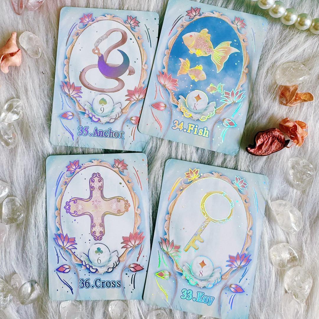【正規品ルノルマンカード】レア✨クリスタルのような色＆虹色箔押し✨蓮のルノルマン