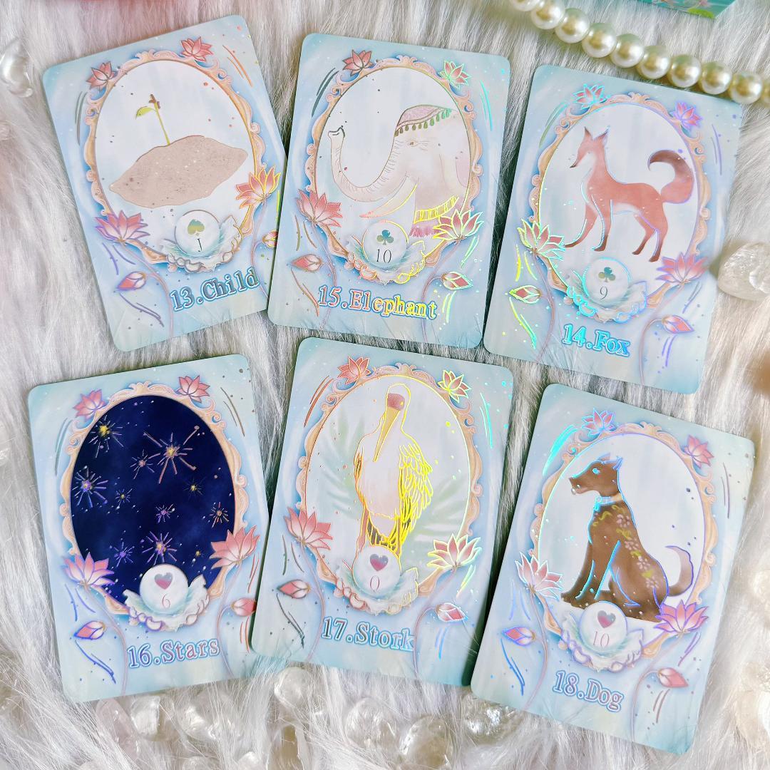 【正規品ルノルマンカード】レア✨クリスタルのような色＆虹色箔押し✨蓮のルノルマン