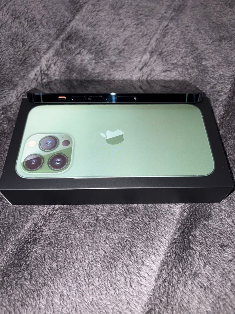 iPhone 13 Pro 128GBアルパイングリーン　ケーブル未使用　箱有り